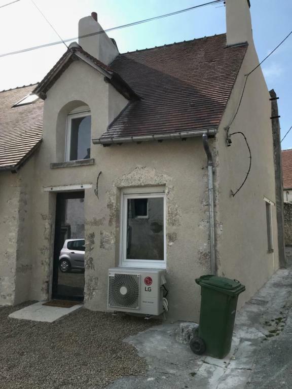 La Loire Et Ses Chateaux_2 Courbouzon  Esterno foto