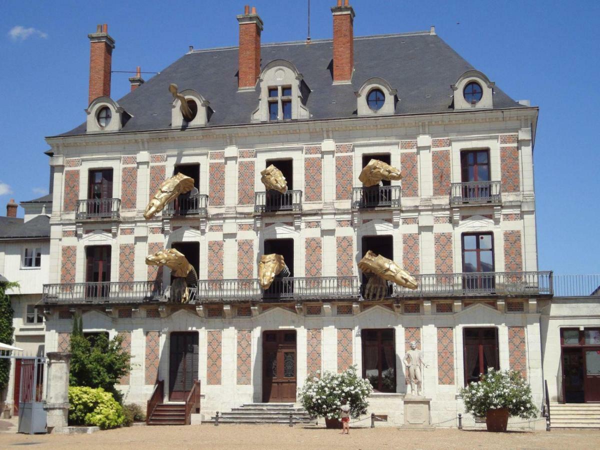 La Loire Et Ses Chateaux_2 Courbouzon  Esterno foto